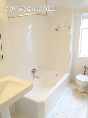 Rented by Corcoran | media 29