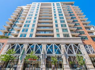 230 W Division St APT 1002, Chicago, IL 60610