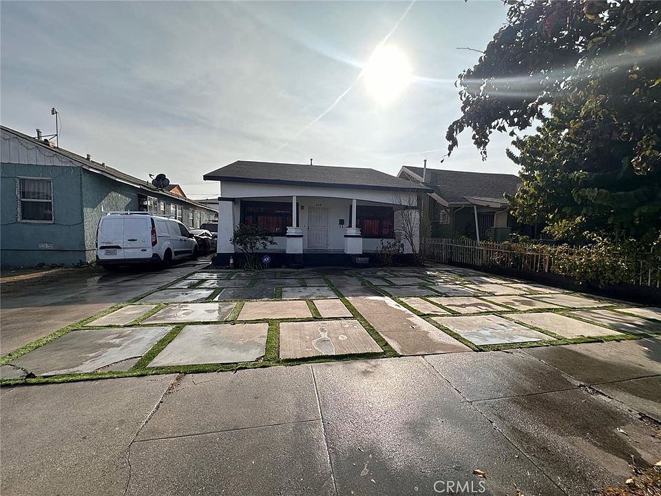 1st image of 924 W 56th St