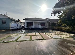 924 W 56th St, Los Angeles, CA 90037