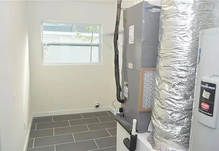 2820 S Shade Ave — Photo 13