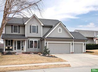 19609 Poppleton Ave, Omaha, NE 68130