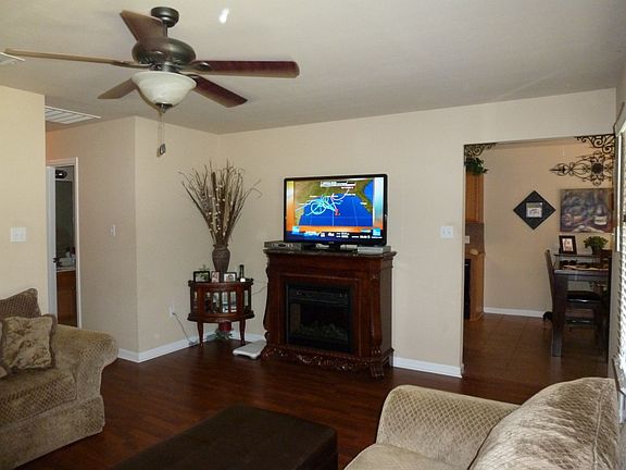 4th image of 11401 Buckingham Ave