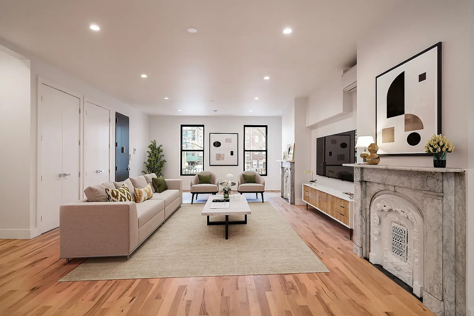 31 Orient Avenue — Photo 3