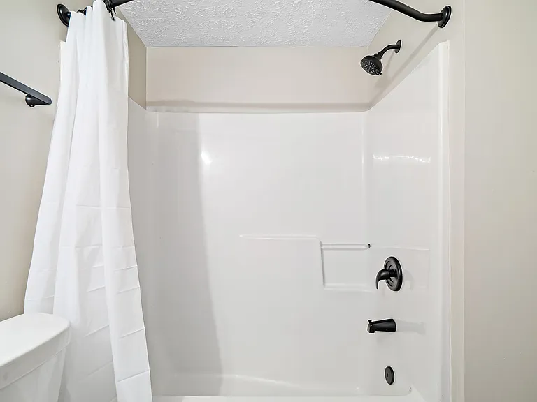 Cherry Tree Village Apartments — Photo 227