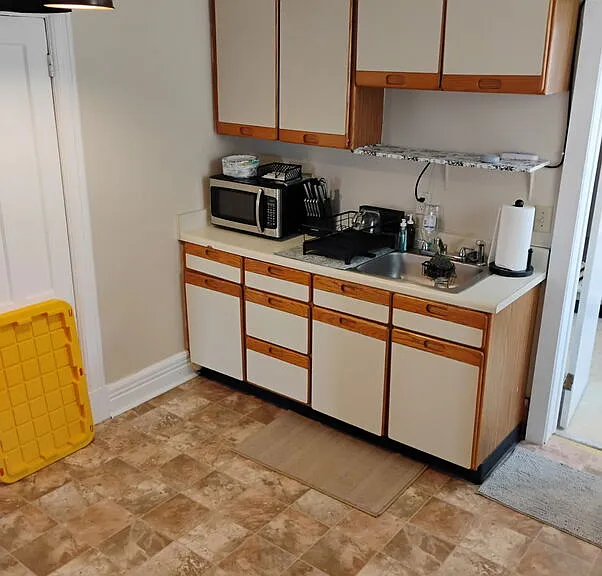 9 Woodlawn Ave #2F — Photo 7