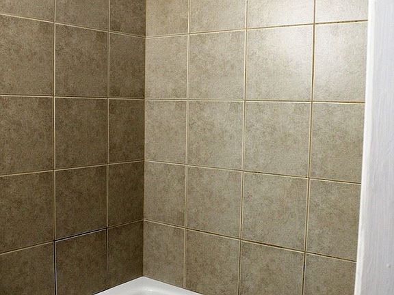 5th image of 5653-59 N Magnolia Ave