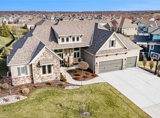 3196 SW Mowat Dr, Lees Summit, MO 64081