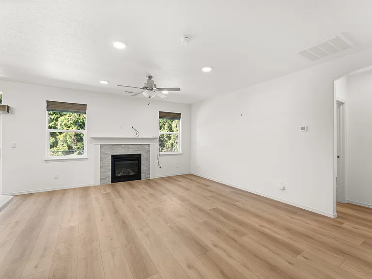 8581 N Orchard Ln — Photo 22