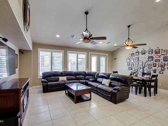 5th image of 2451 S Nolina Dr