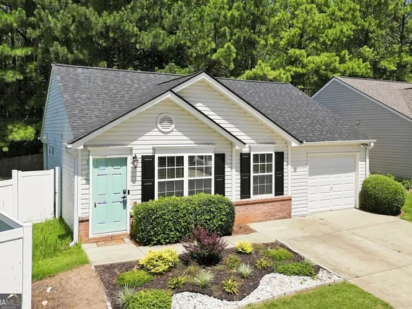 203 Oak Grove Ln, Acworth, GA 30102
