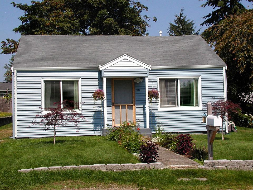 1st image of 1614 Conger Ave NW