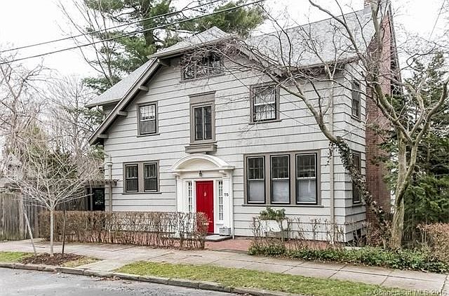 Exterior Front of 75 Autumn Street