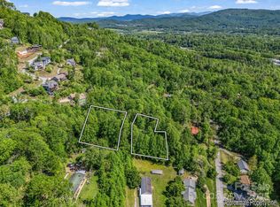 88 Hamilton Acres Dr, Hendersonville, NC 28791