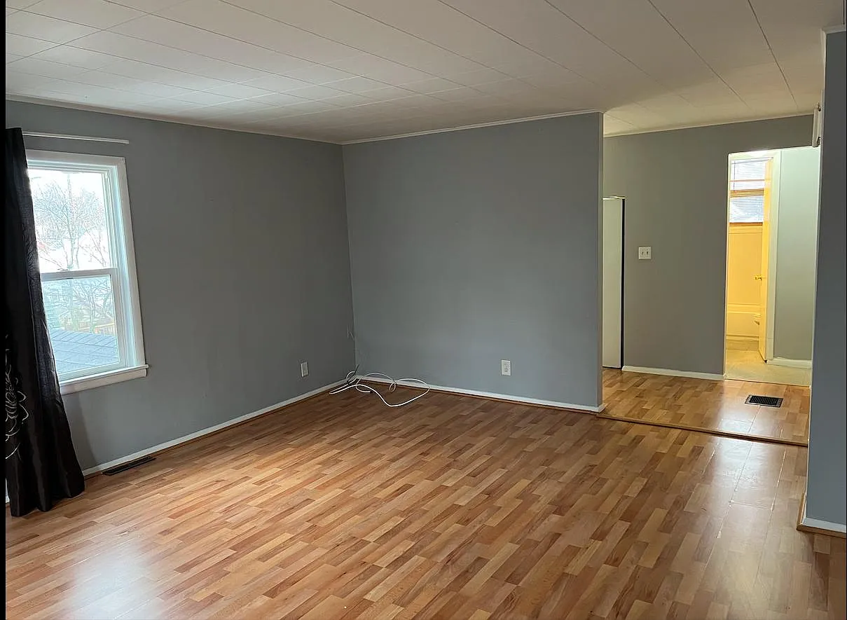515 N Harrison St — Photo 4