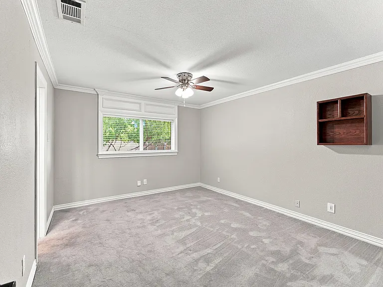 206 Ocean Dr — Photo 12