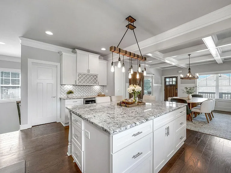 1368 Pierce Ave SE — Photo 8