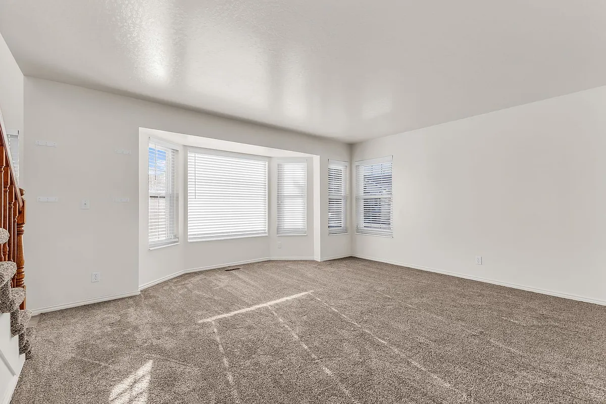 Building Photo - 10033 S Morgan Grove Way