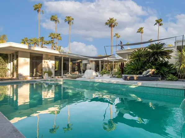 1999 S Joshua Tree Pl, Palm Springs, CA 92264