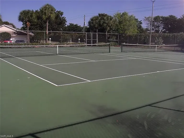 Community Tennis Courts