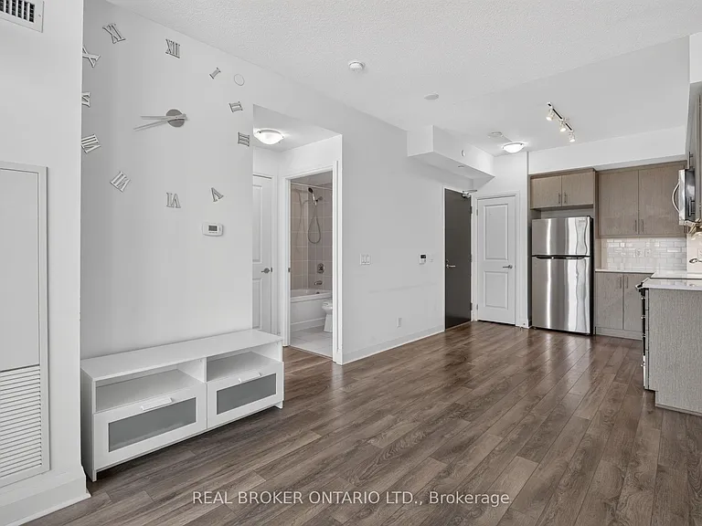 15 Zorra St #1201 — Photo 13