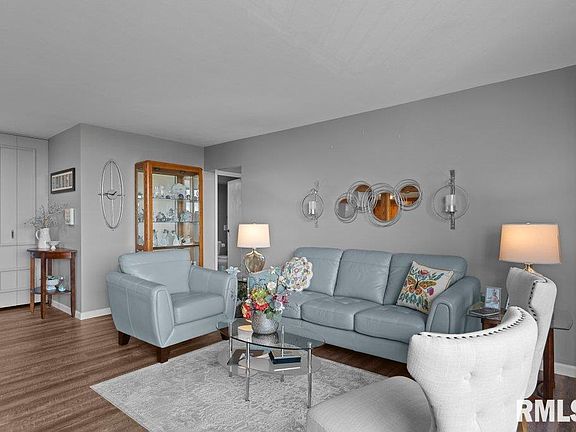 3rd image of 1800 7th St APT 10D