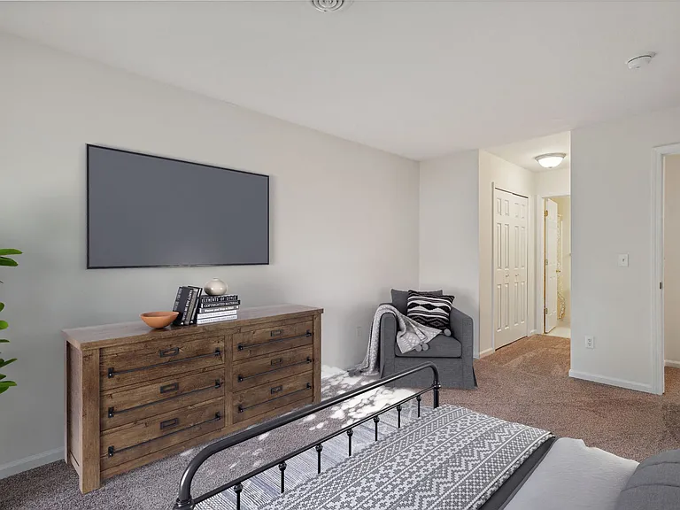 Two Bedroom B - 2 Bed / 2 Bath - 865 Sq.Ft.