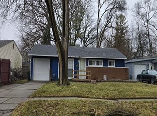 2415 Kensington Dr, Saginaw, MI
