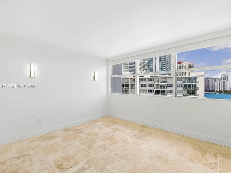 1420 Brickell Bay Dr #1401A — Photo 23