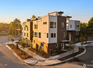 4302 NE 52nd St, Seattle, WA 98105