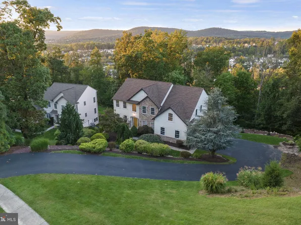 45 Stephanie Rd, Birdsboro, PA 19508