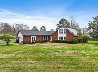 201 Westgate Rd, Hixson, TN 37343