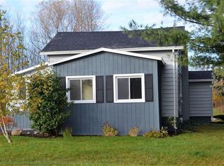 6403 Ontario Center Rd, Ontario, NY 14519