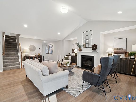 4th image of 9140 Terroir Ln