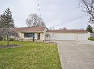 53 Outlook Dr, Tallmadge, OH