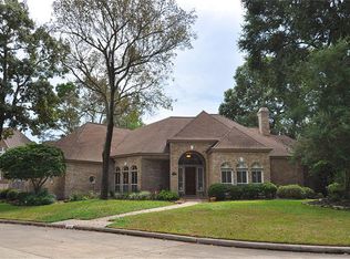 5930 Juniper Bluff Ct, Kingwood, TX 77345