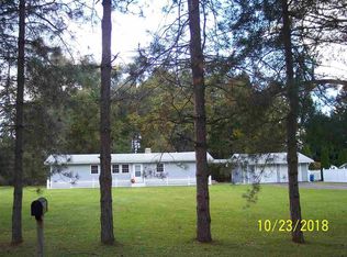 2120 Pioneer Dr, Jackson, MI 49201