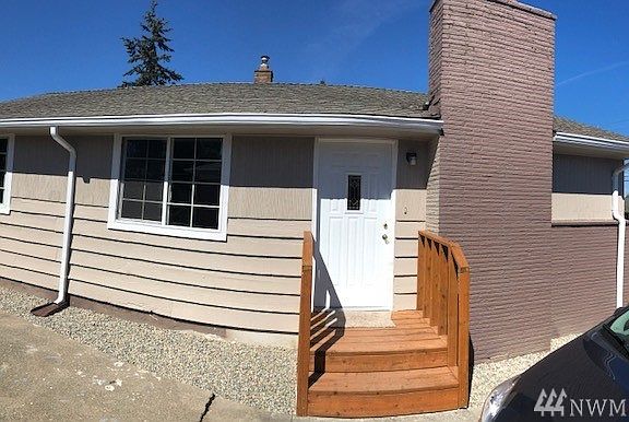 2nd image of 12443 Occidental Ave S
