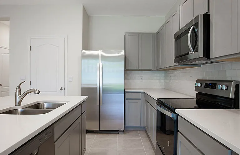 Reunion Crossing Townhomes — Photo 10