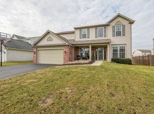231 Boxwood St, Bolingbrook, IL 60490
