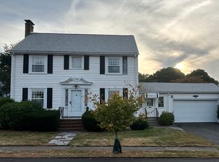 9 Frothingham St, Milton, MA 02186