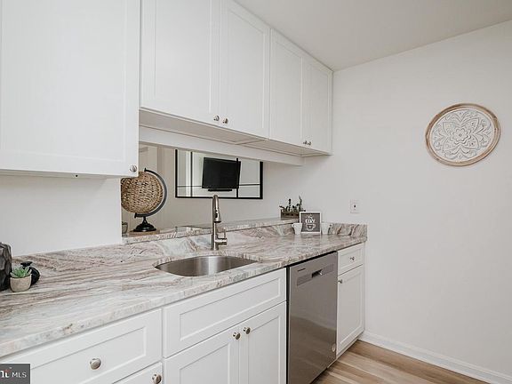 2nd image of 208 Spring Maiden Ct Unit 203