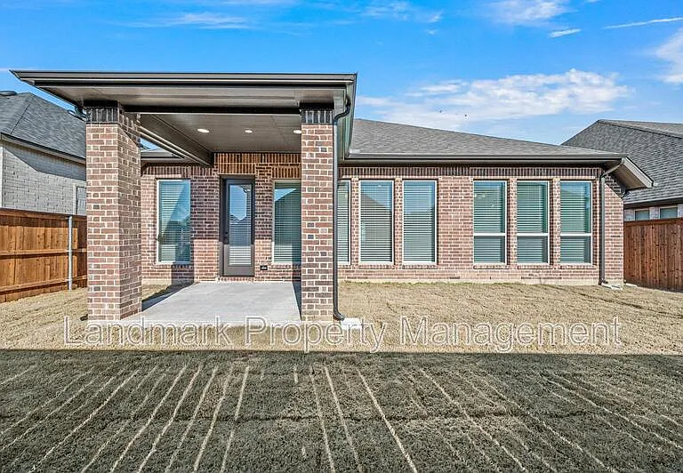 1822 Buckeye Ln — Photo 43