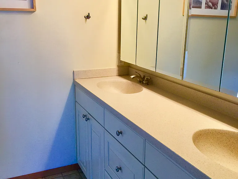 1129 Nimitz Ln — Photo 8