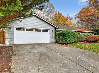 13525 SW Roan Ct, Beaverton, OR 97008