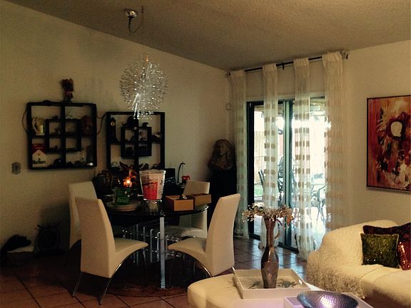 2nd image of 5071 El Claro Cir