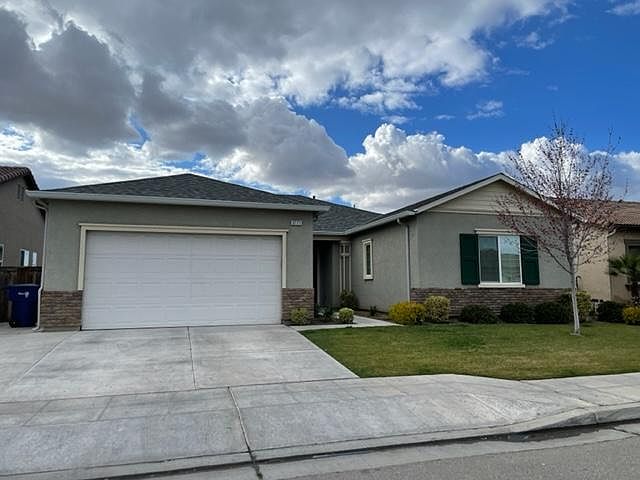 1st image of 3771 N Shelly Ave