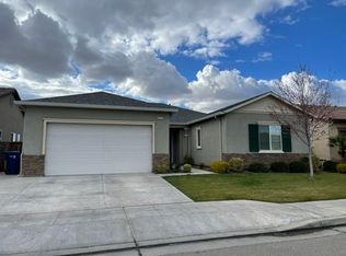 3771 N Shelly Ave, Fresno, CA