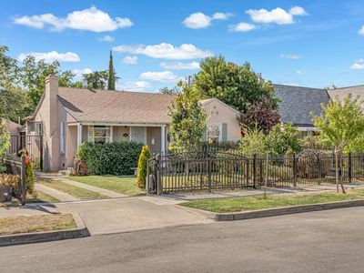 805 N Adoline Ave, Fresno, CA, 93728