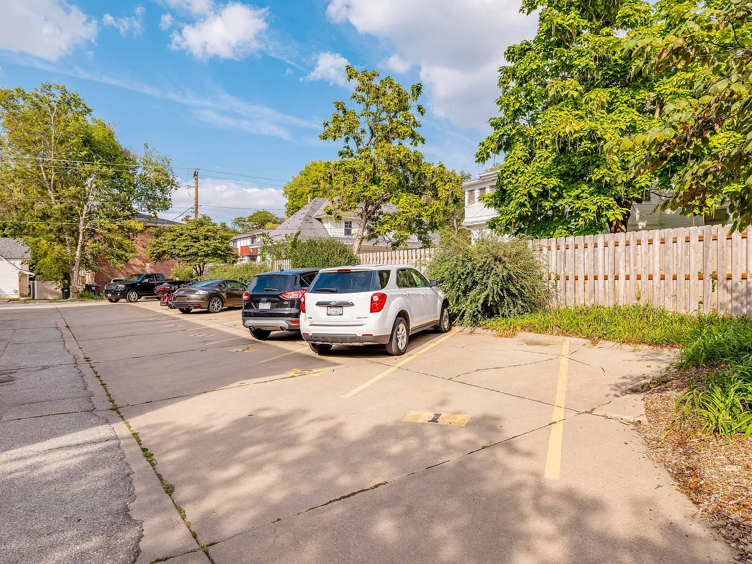 2120 Washington St — Photo 4